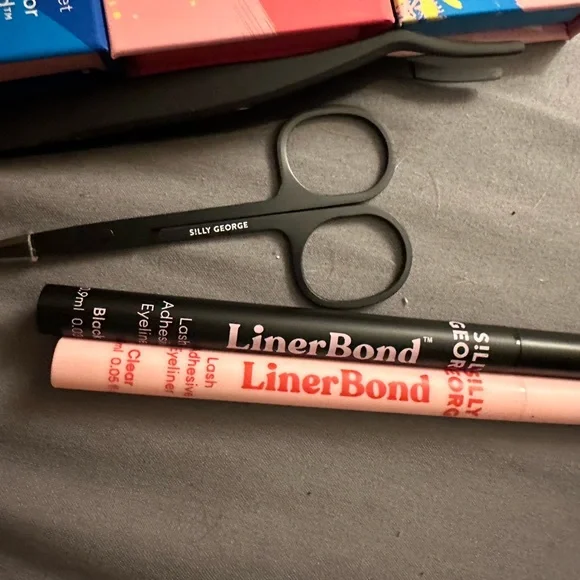 Silly George Lash Bundle - Picture 3 of 10